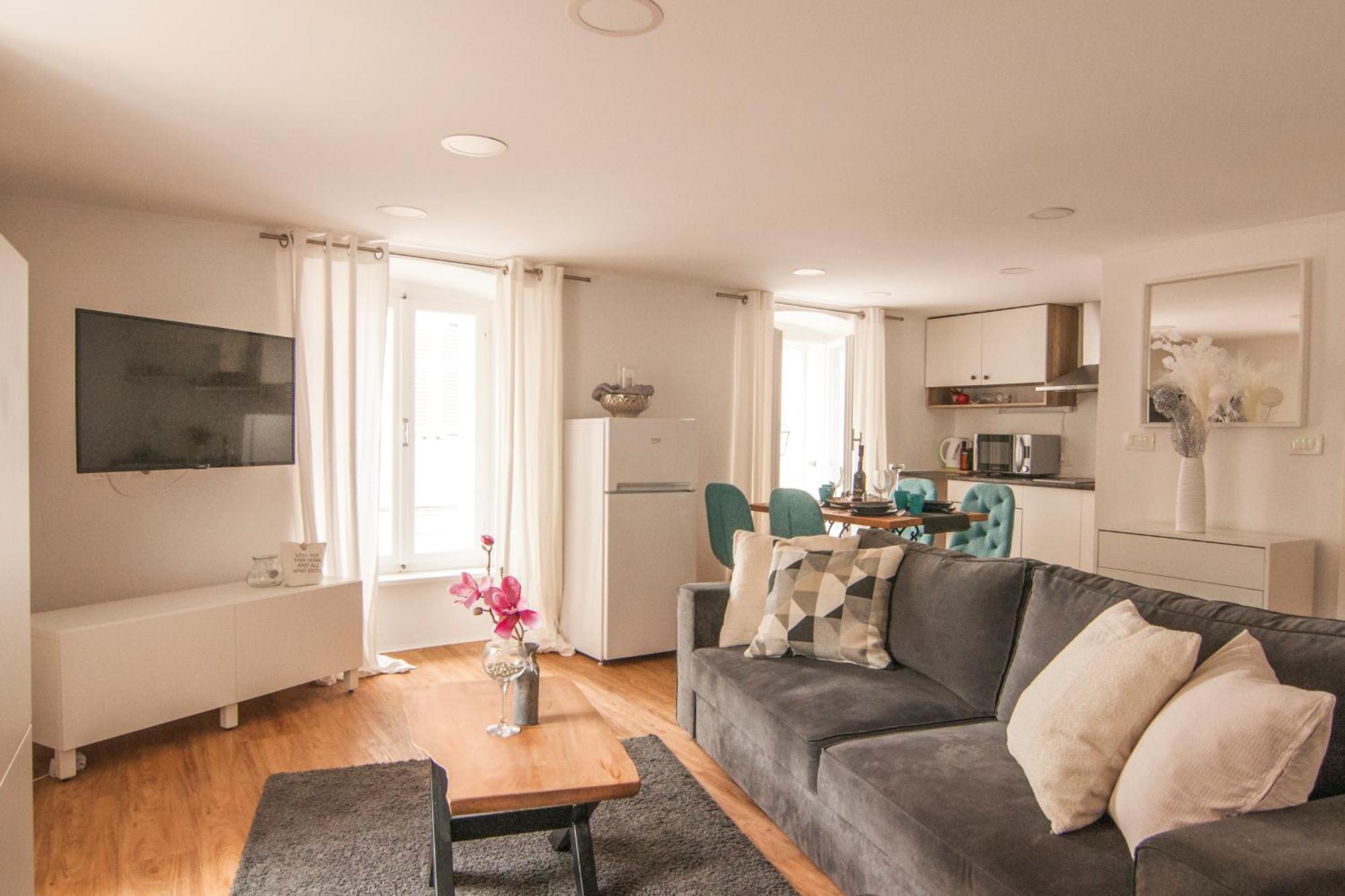 Aparthouse Porto 皮兰 外观 照片